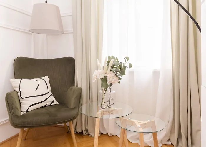 Designer Near Schoenbrunn Апартаменти Відень